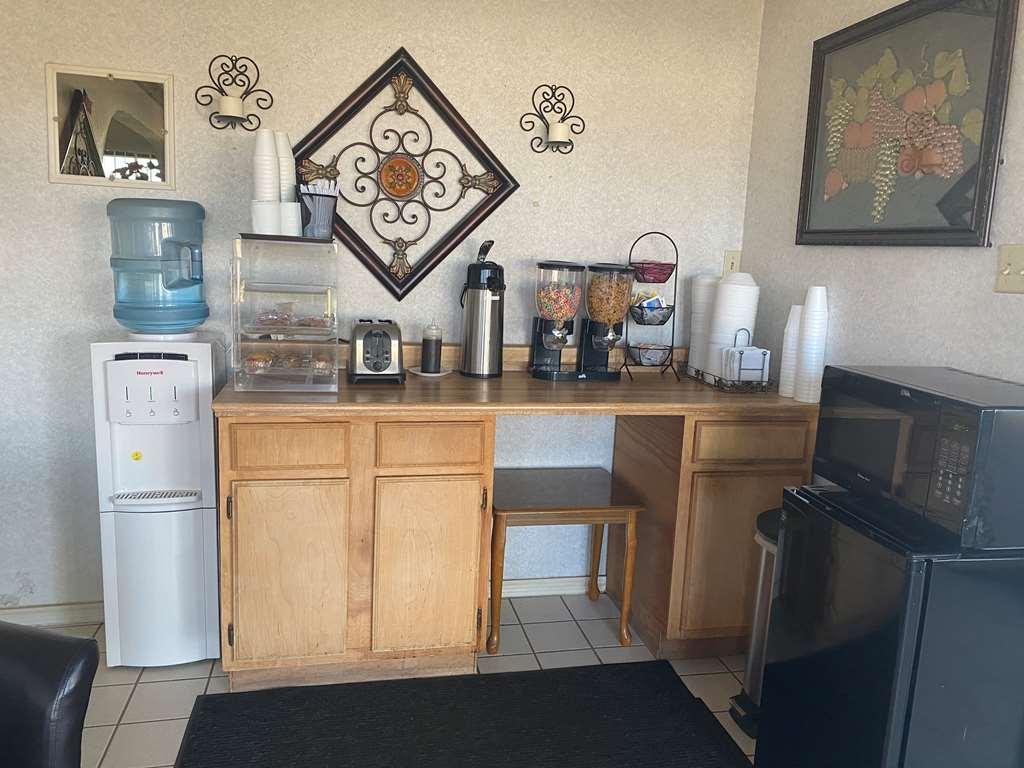 Apple Tree Inn Lindale Restaurant photo